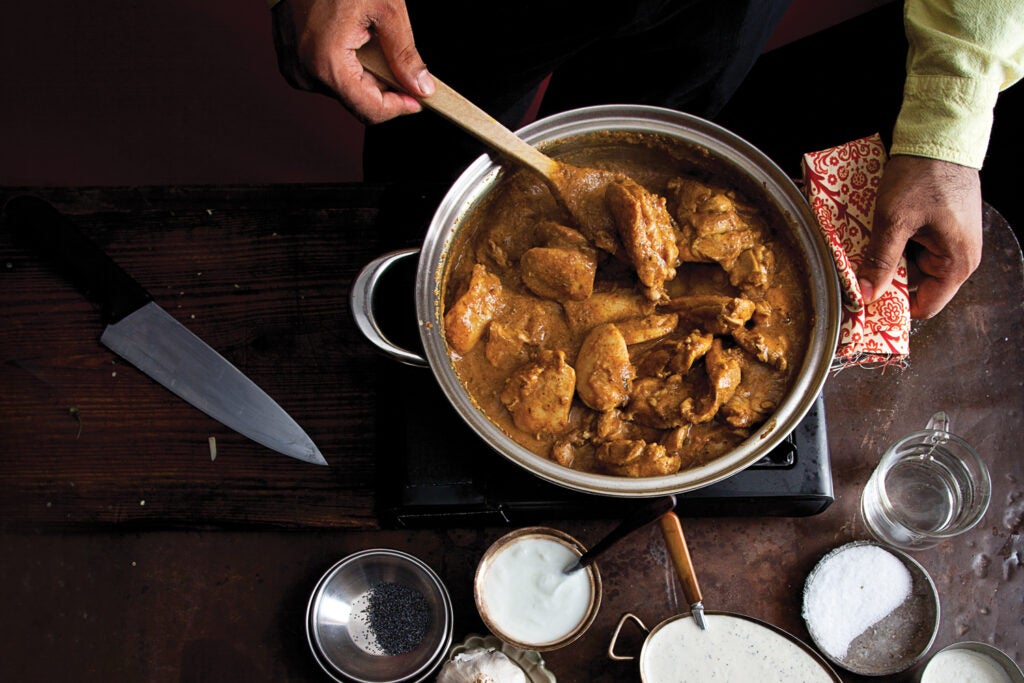 Creamy Indian Chicken Curry (Murgh Korma)