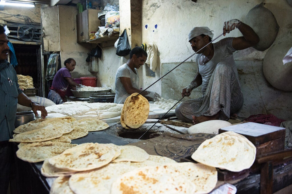 feature_west-india_mumbai_muslim-neighborhood-bombay_making-bread_1200x800.jpg