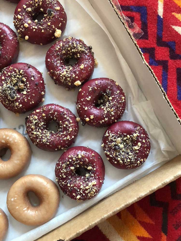 Du's Donuts are pocket-sized and perfect for eating in one bite