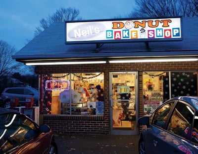 Neil's Donuts and Bake Shop